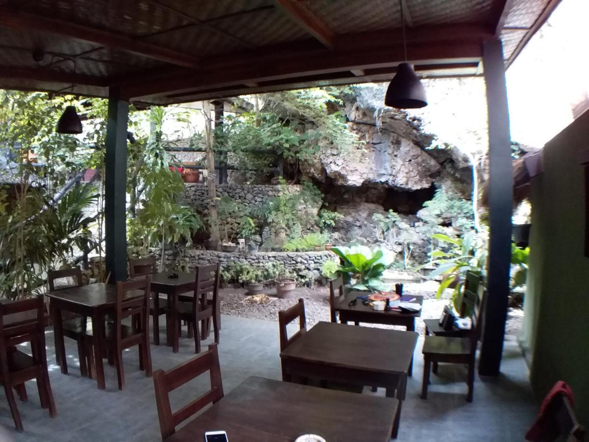 Serbab Guesthouse Siquijor Esterno foto